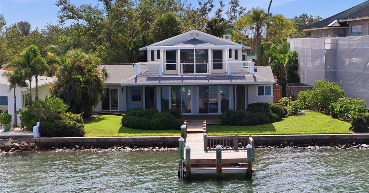 Listing photo, 1832 Venetian Point Drive, Clearwater, FL